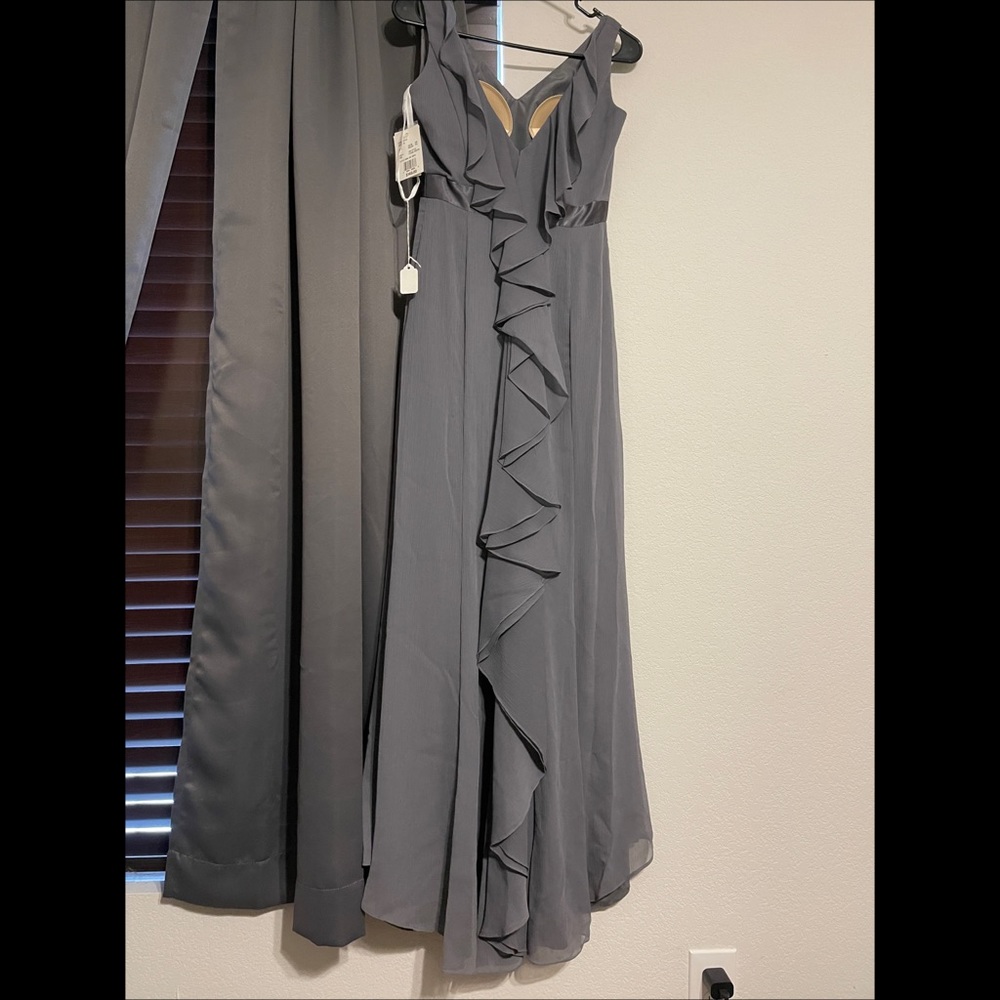 David’s bridal dress, brand new with tags size 6